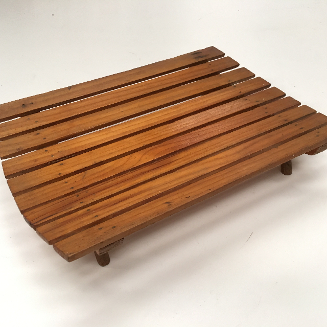 TRAY, Slatted Wood w Feet